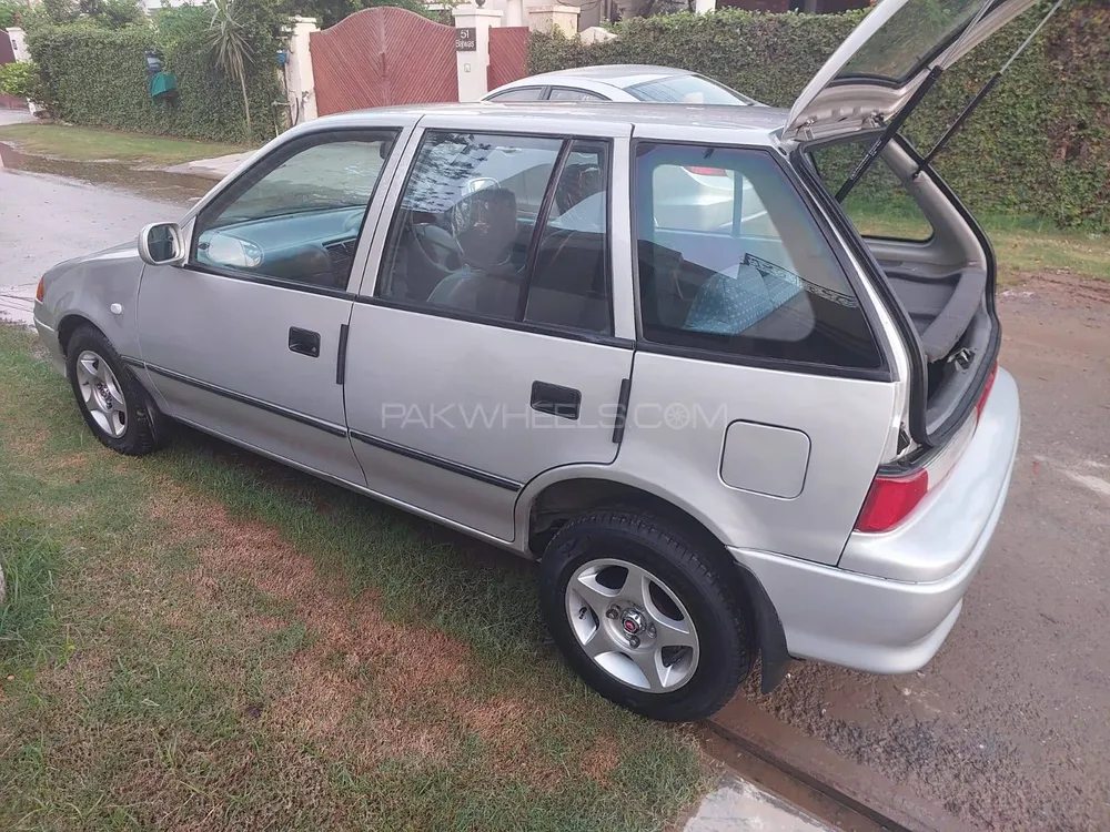 Suzuki Cultus 2004 for Sale in Lahore Image-1
