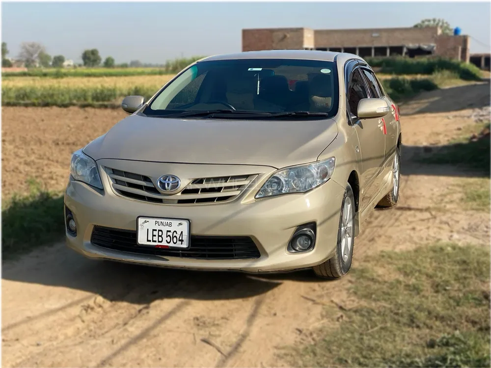 Toyota Corolla 2011 for Sale in Sialkot Image-1