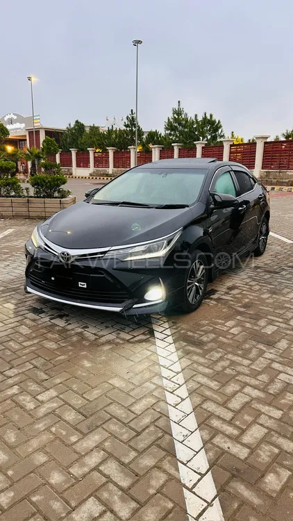 Toyota Corolla 2019 for Sale in Lahore Image-1