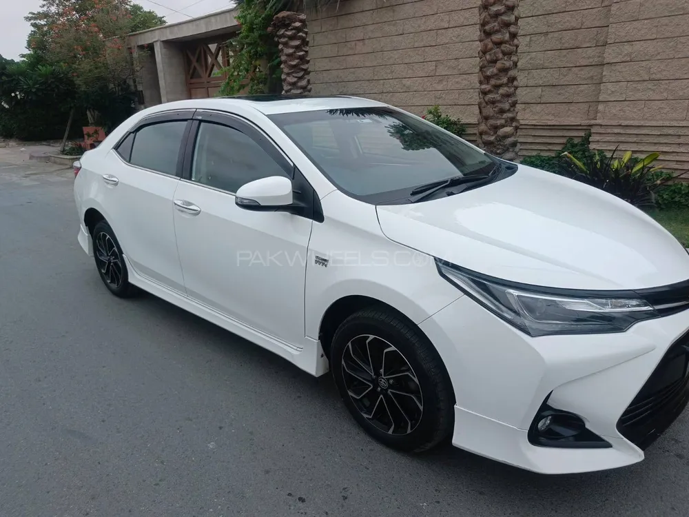 Toyota Corolla 2023 for Sale in Karachi Image-1