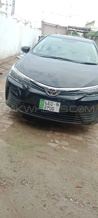 Toyota Corolla 2018 for Sale in Dera ismail khan Image-1