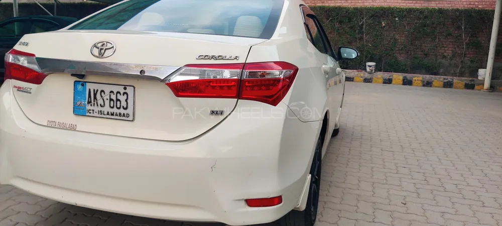 Toyota Corolla 2019 for Sale in Faisalabad Image-1