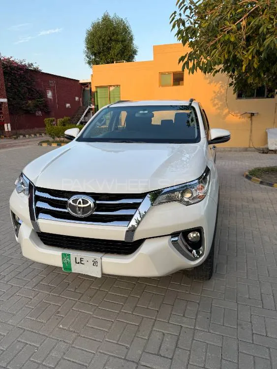 Toyota Fortuner 2020 for Sale in Lahore Image-1