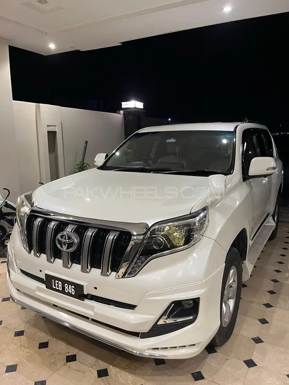 Toyota Prado 2009 for Sale in Peshawar Image-1