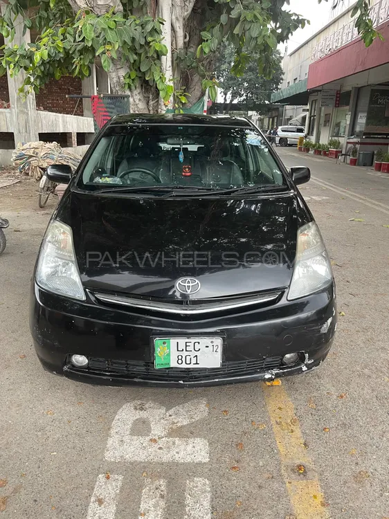 Toyota Prius 2007 for Sale in Lahore Image-1