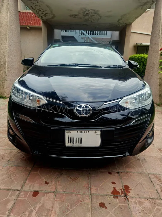Toyota Yaris Sedan 2022 for Sale in Lahore Image-1