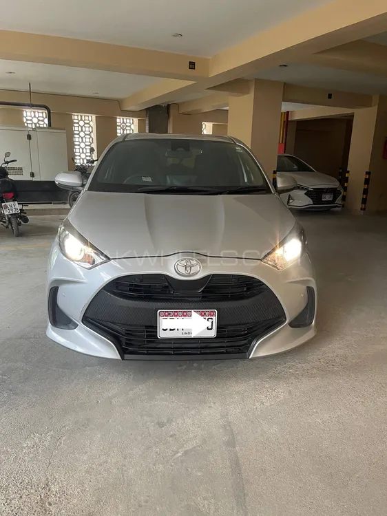 Toyota Yaris Hatchback 2020 for Sale in Karachi Image-1
