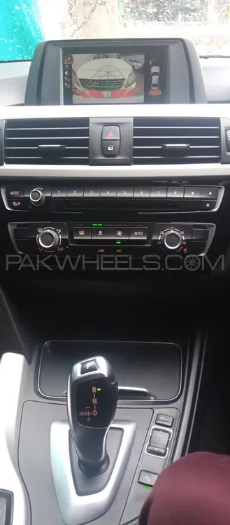 بی ایم ڈبلیو 3 سیریز 2017 for Sale in لاہور بی ایم ڈبلیو 3 سیریز 2017 for Sale in لاہور Image-6
