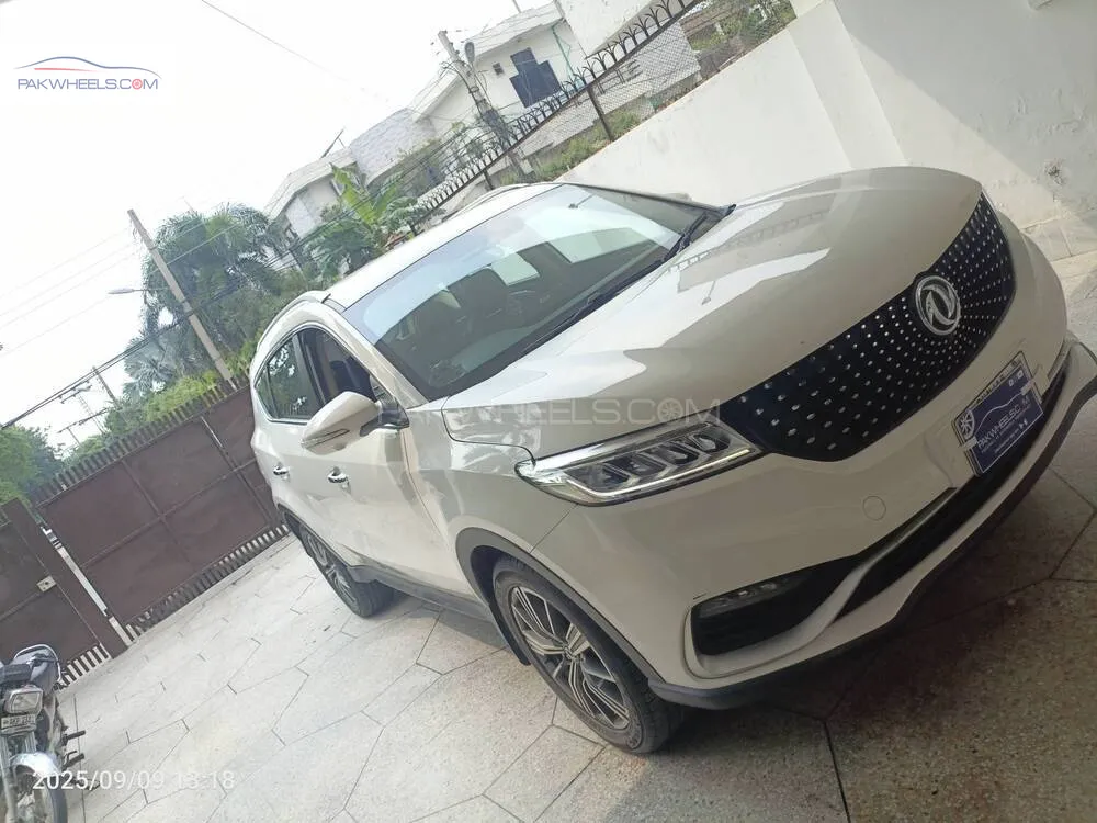 DFSK Glory 580 2021 for Sale in Lahore DFSK Glory 580 2021 for Sale in Lahore Image-2