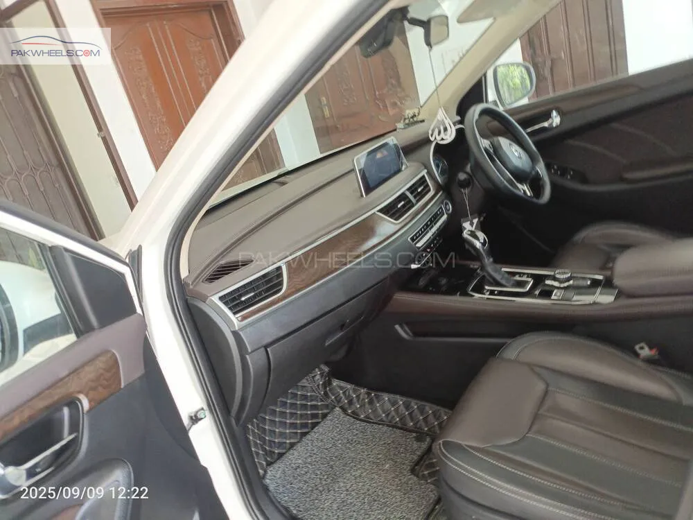 DFSK Glory 580 2021 for Sale in Lahore DFSK Glory 580 2021 for Sale in Lahore Image-10