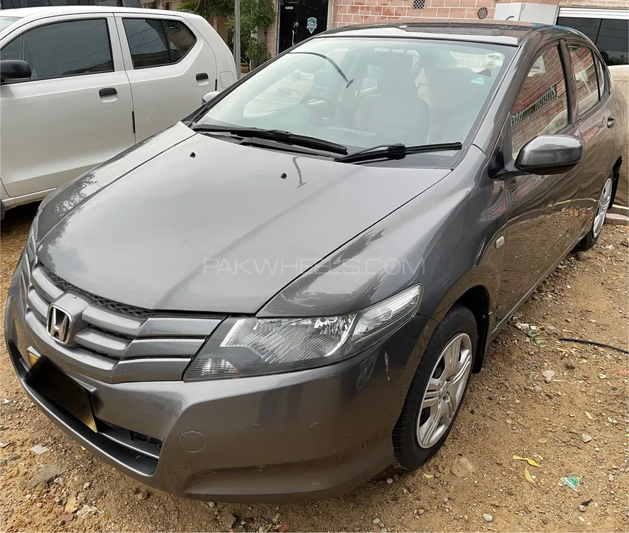 Honda City 2013 for Sale in Karachi Image-1