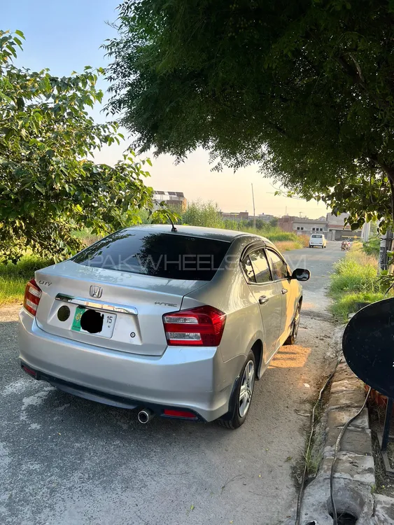 Honda City 2015 for Sale in Faisalabad Image-1