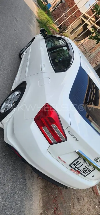 Honda City 2020 for Sale in Lahore Image-1