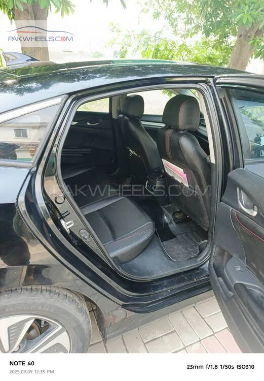 Honda Civic 2020 for Sale in Faisalabad Honda Civic 2020 for Sale in Faisalabad Image-10