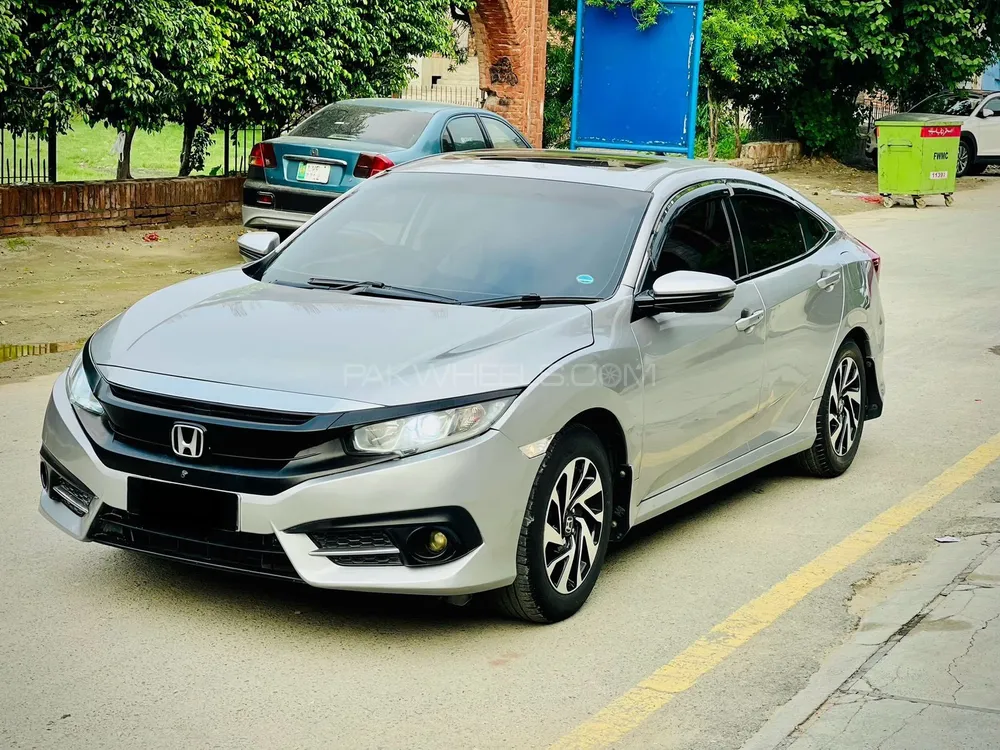 Honda Civic 2017 for Sale in Faisalabad Image-1
