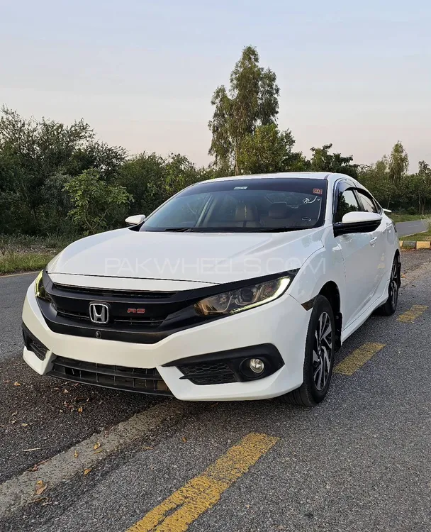 Honda Civic 2017 for Sale in Peshawar Image-1