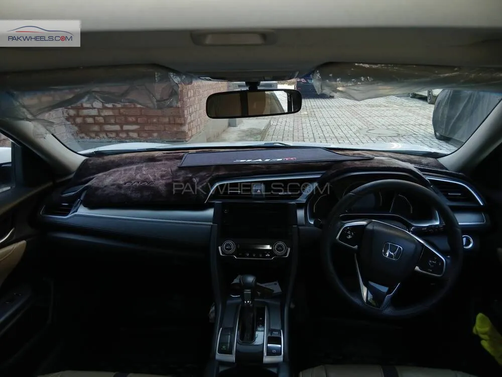 Honda Civic 2021 for Sale in Lahore Honda Civic 2021 for Sale in Lahore Image-10