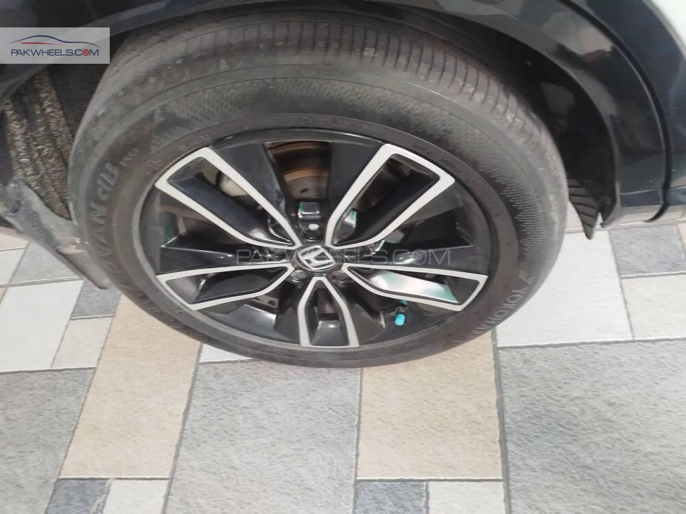 Honda Vezel 2021 for Sale in Lahore Honda Vezel 2021 for Sale in Lahore Image-14