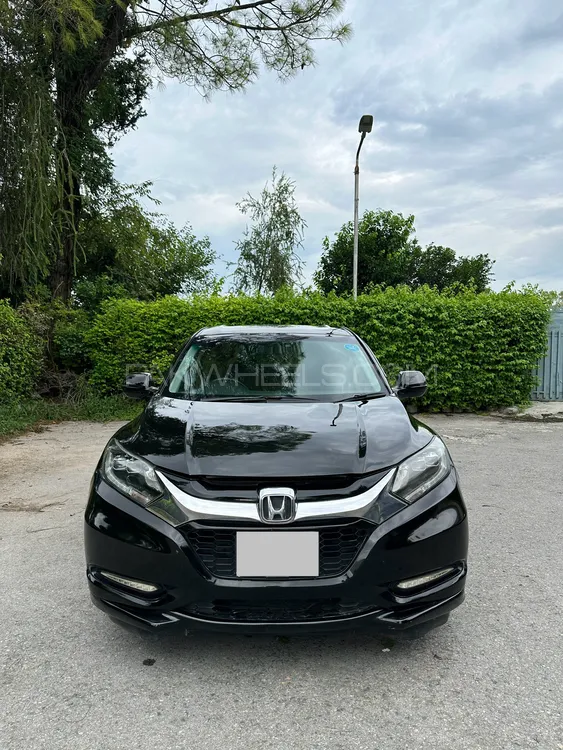 Honda Vezel 2014 for Sale in Islamabad Image-1