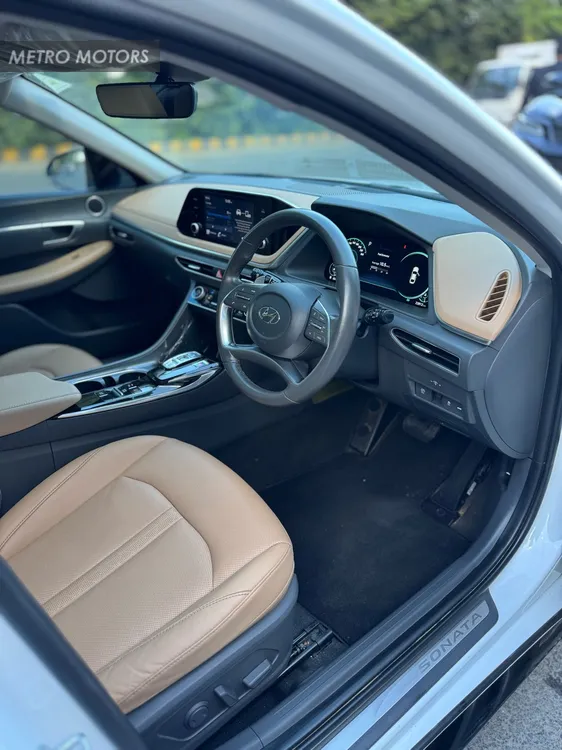 Hyundai Sonata 2023 for Sale in Lahore Hyundai Sonata 2023 for Sale in Lahore Image-6