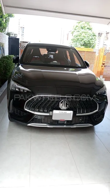 MG HS 2025 for Sale in Lahore Image-1