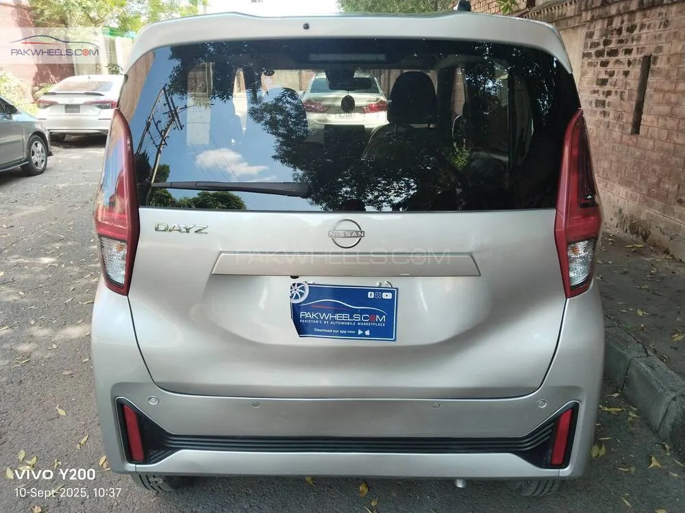 Nissan Dayz 2024 for Sale in Lahore Nissan Dayz 2024 for Sale in Lahore Image-4