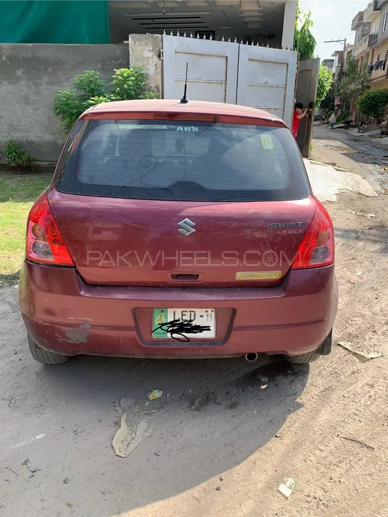 Suzuki Swift 2011 for Sale in Lahore Image-1