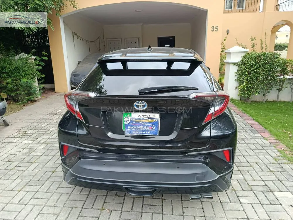 Toyota C-HR 2018 for Sale in Islamabad Toyota C-HR 2018 for Sale in Islamabad Image-6