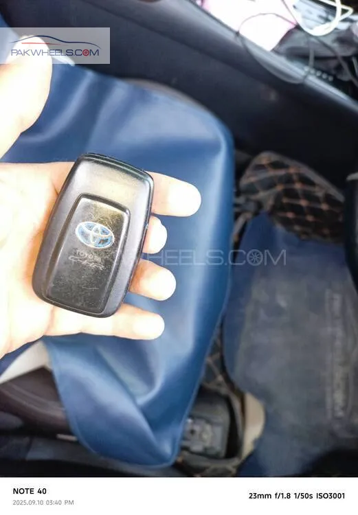 Toyota C-HR 2018 for Sale in Islamabad Toyota C-HR 2018 for Sale in Islamabad Image-14