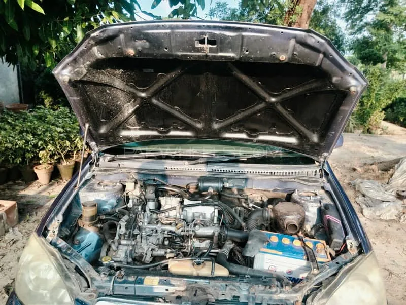 Toyota Corolla 2003 for Sale in Raiwind Image-1