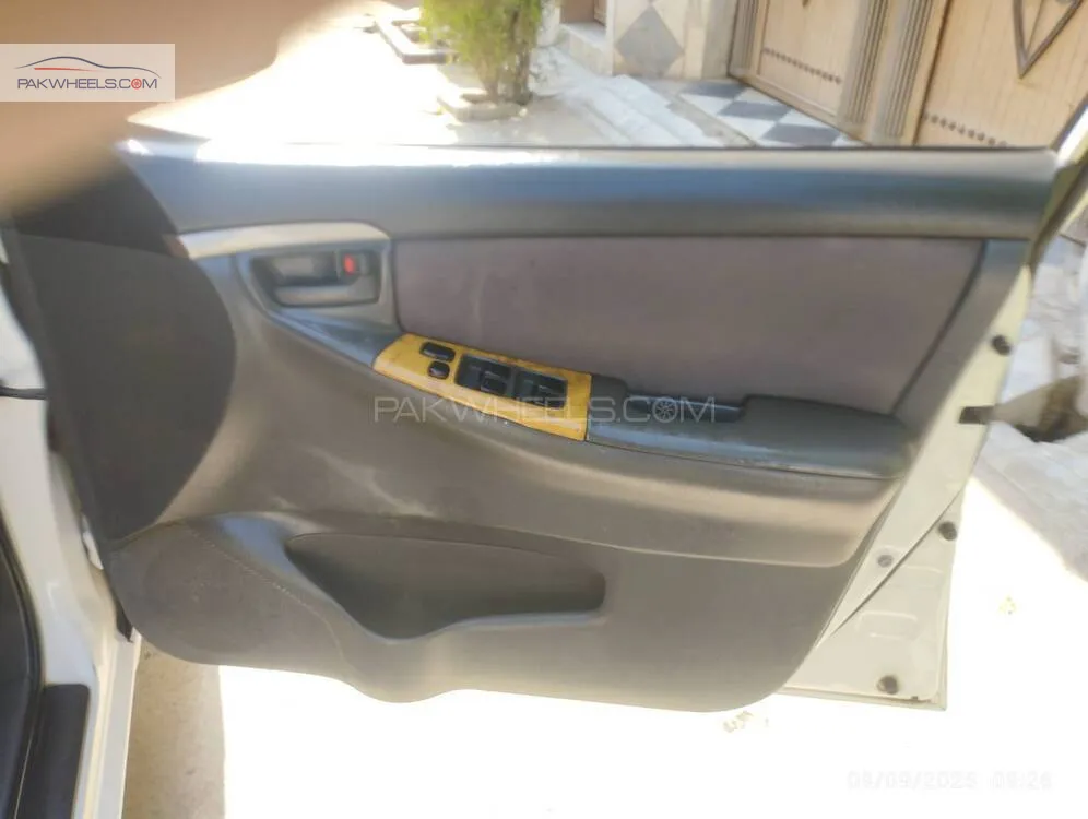 Toyota Corolla Axio 2007 for Sale in Peshawar Toyota Corolla Axio 2007 for Sale in Peshawar Image-14