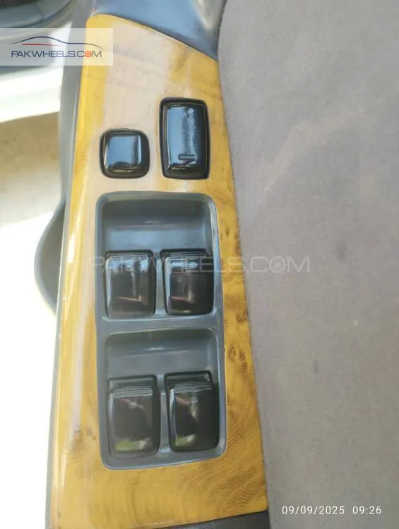 Toyota Corolla Axio 2007 for Sale in Peshawar Toyota Corolla Axio 2007 for Sale in Peshawar Image-15