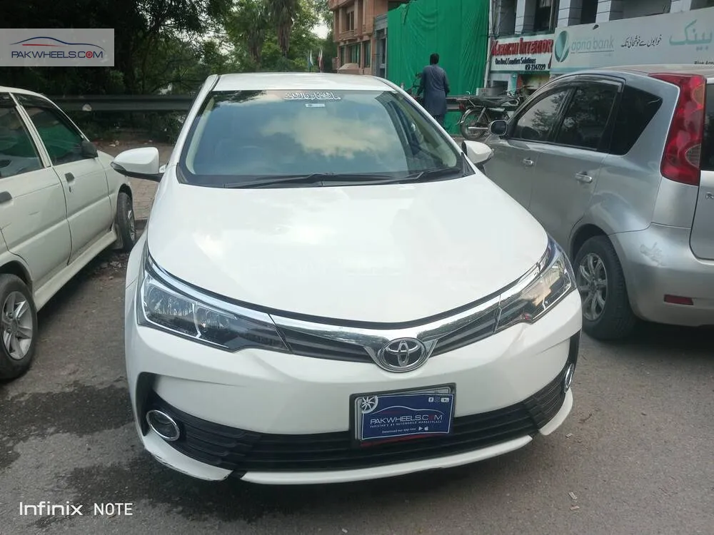 Toyota Corolla 2019 for Sale in Islamabad Image-1