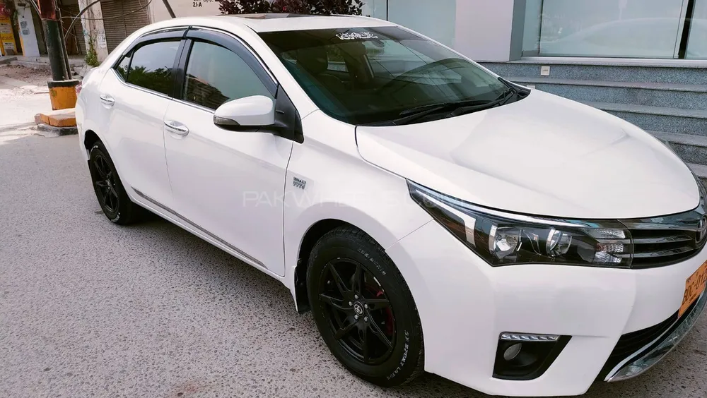 Toyota Corolla 2014 for Sale in Karachi Image-1