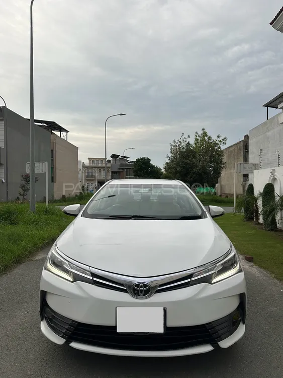 Toyota Corolla 2017 for Sale in Gujrat Image-1
