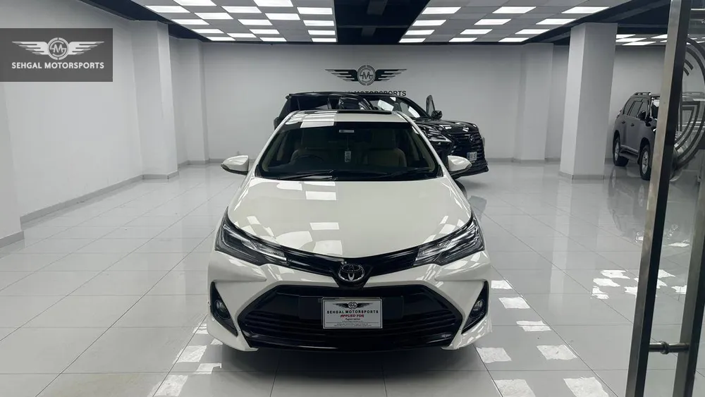 Toyota Corolla 2021 for Sale in Islamabad Image-1