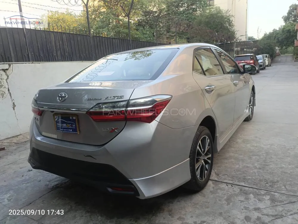 Toyota Corolla 2021 for Sale in Islamabad Toyota Corolla 2021 for Sale in Islamabad Image-4