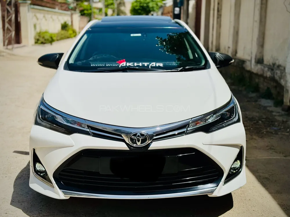 Toyota Corolla 2021 for Sale in Gujrat Image-1