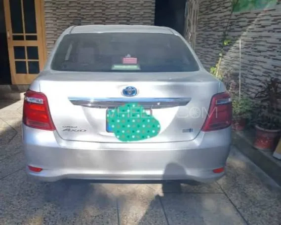 Toyota Corolla Axio 2017 for Sale in Abbottabad Image-1