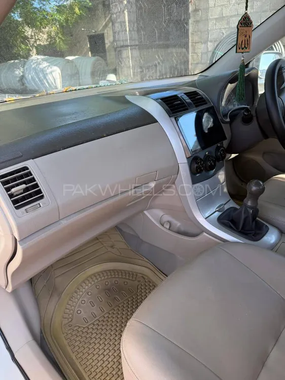 Toyota Corolla 2010 for Sale in Kamra Image-1