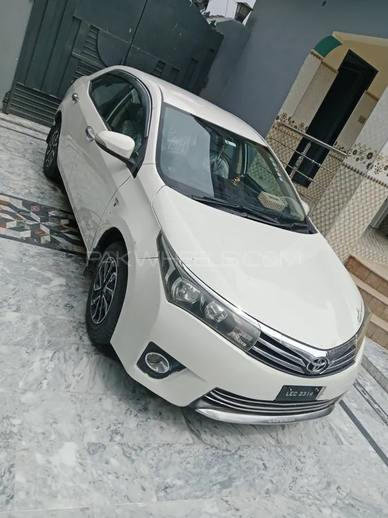 Toyota Corolla 2015 for Sale in Jhang Image-1