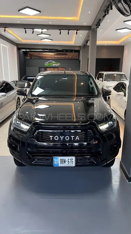 Toyota Hilux 2023 for Sale in Islamabad Image-1