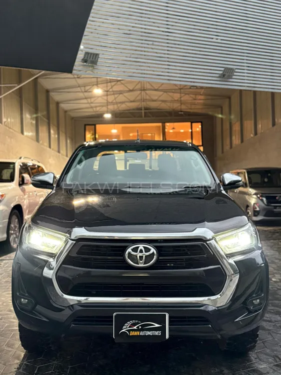 Toyota Hilux 2021 for Sale in Lahore Image-1