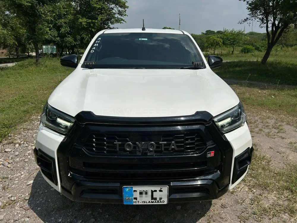 Toyota Hilux 2022 for Sale in Islamabad Image-1