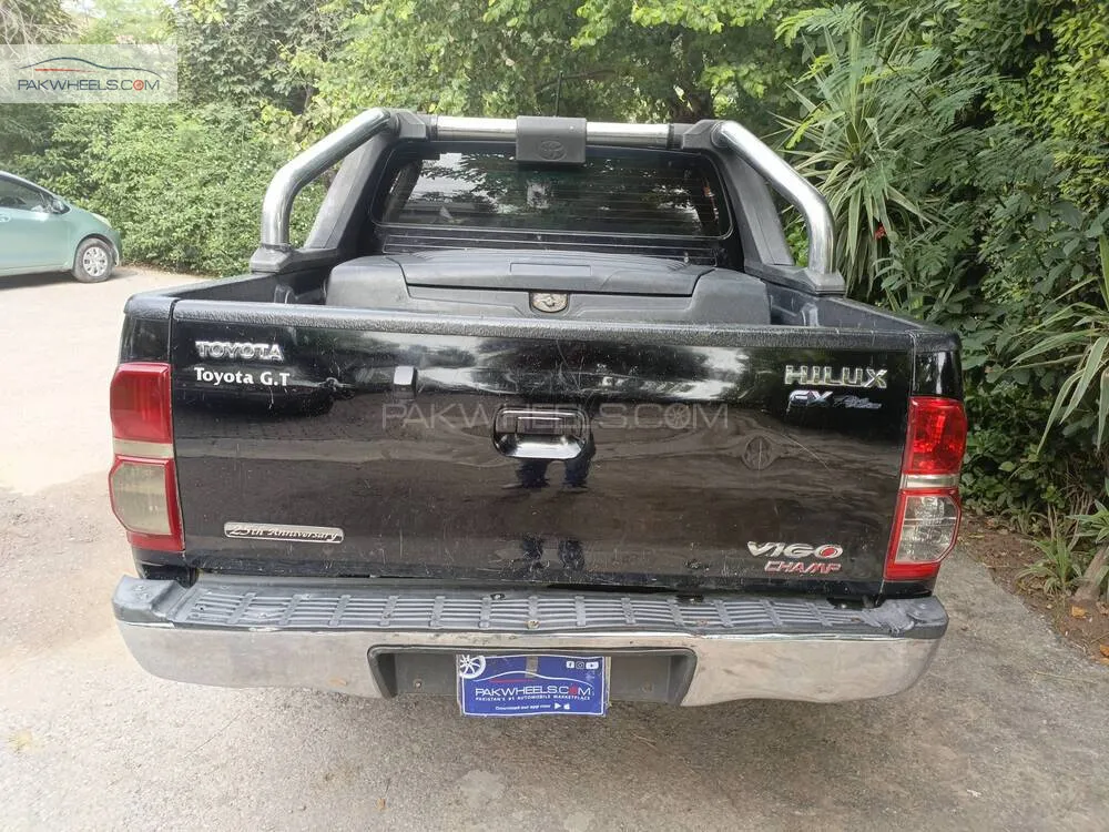 Toyota Hilux 2015 for Sale in Islamabad Toyota Hilux 2015 for Sale in Islamabad Image-4