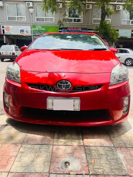 Toyota Prius 2010 for Sale in Islamabad Image-1