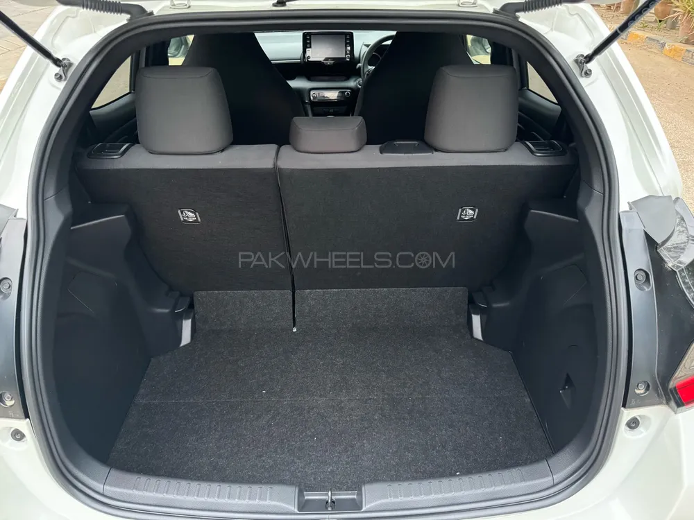 ٹویوٹا یارس ہیچ بیک 2022 for Sale in کراچی ٹویوٹا یارس ہیچ بیک 2022 for Sale in کراچی Image-16