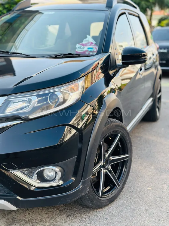 Honda BR-V 2018 for Sale in Sialkot Image-1