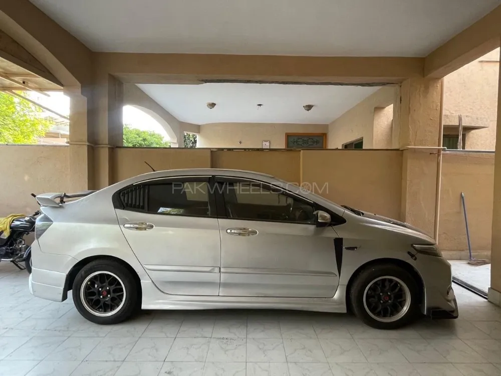 ہونڈا سٹی 2011 for Sale in لاہور Image-1