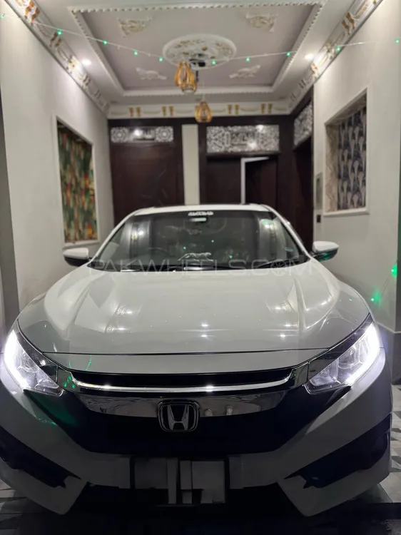 Honda Civic 2018 for Sale in Lahore Image-1